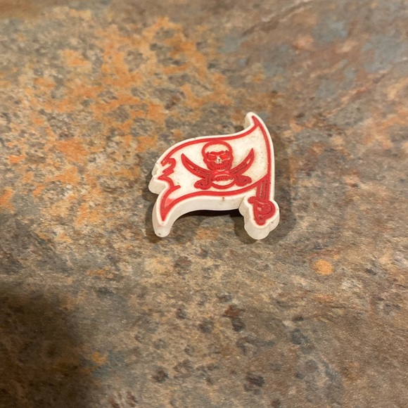 Buccaneers Croc Jibbitz - Picture 1 of 2